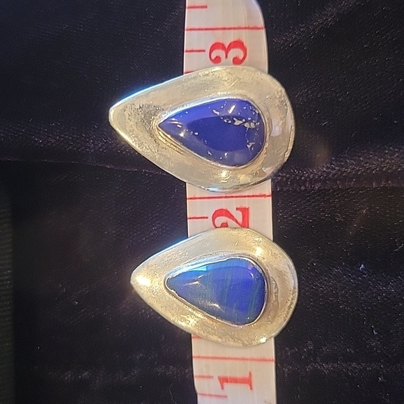 Sterling silver & Lapis Lazuli blue and silver post style - Picture 7 of 7